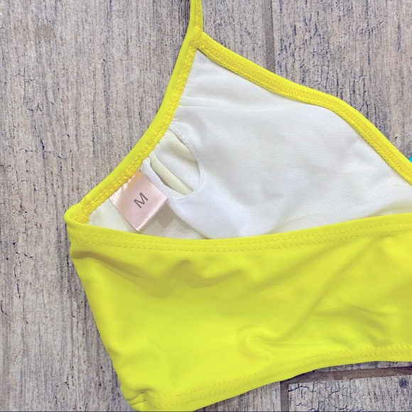 Crossover Top Bikini - Picture 6 of 7